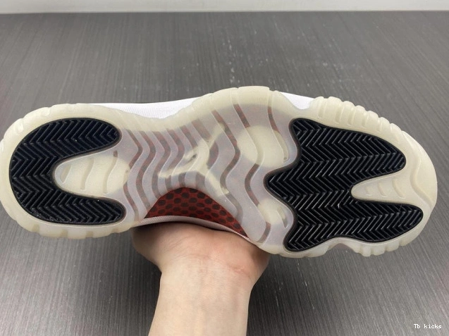Rep TBK Air Jordan 72-10 Low Retro AV2187-001 11 0717